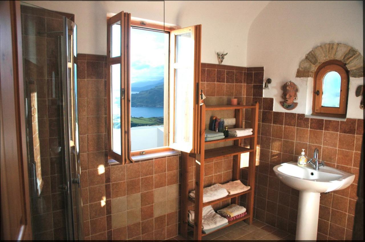 Hotel Venus Hill Studio With Private Pool By The Sea Damnoni Exterior foto